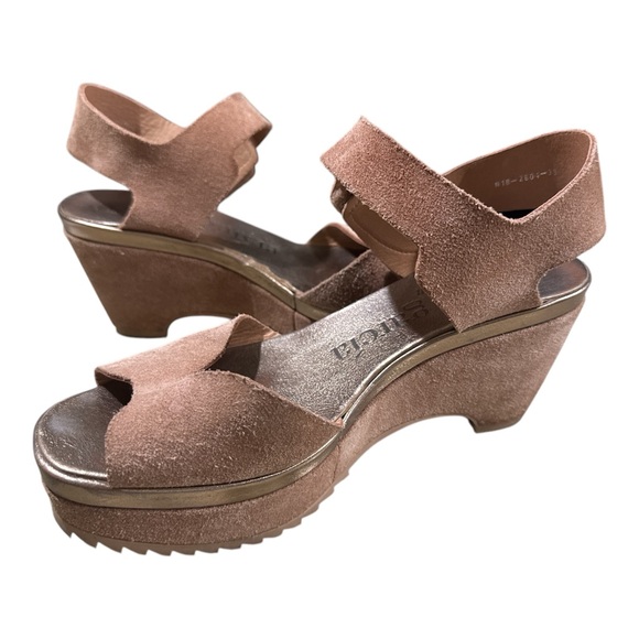 Pedro Garcia Fama Platform Suede Wedge Sandal, Size 39 (US 8) - Picture 5 of 9